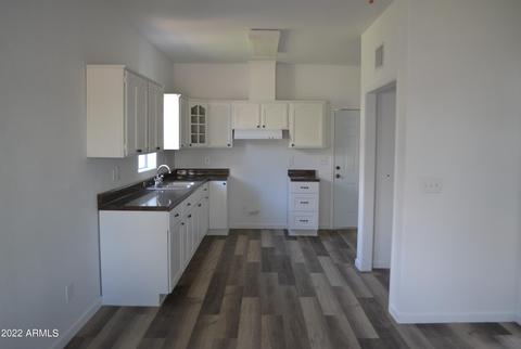 653 E 18th St, Douglas, AZ 85607 photo 8