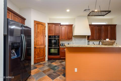 2318 E Winston Dr, Phoenix, AZ 85042 photo 10