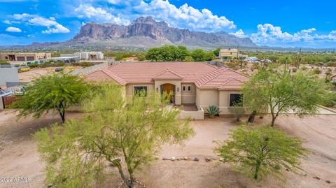 1879 N Hilton Rd, Apache Junction, AZ 85119 photo 2