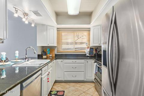 253 E Chilton Dr, Tempe, AZ 85283 photo 11