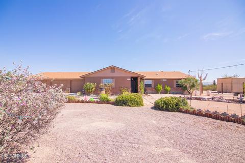 1025 N Wickiup Rd, Apache Junction, AZ 85119 photo 2