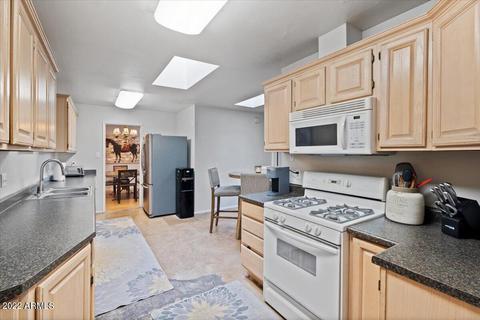 4450 E Weldon Ave, Phoenix, AZ 85018 photo 8