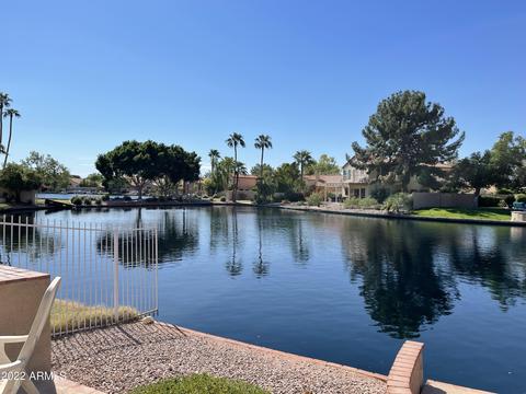 249 E Vaughn Ave, Gilbert, AZ 85234 photo 4