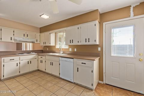 9817 N 40th Dr, Phoenix, AZ 85051 photo 14