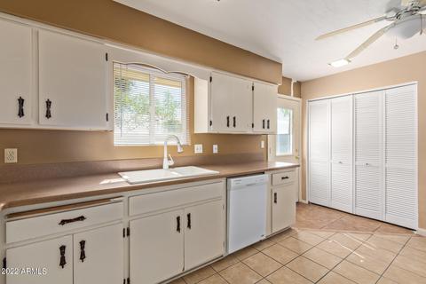 9817 N 40th Dr, Phoenix, AZ 85051 photo 16