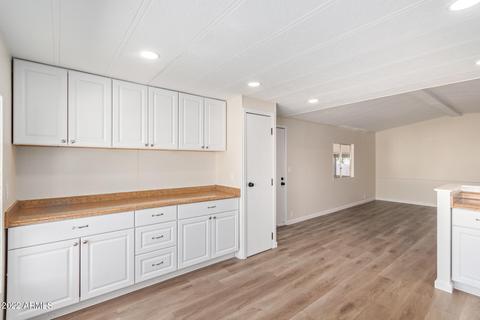 2527 E Oraibi Dr, Phoenix, AZ 85050 photo 17
