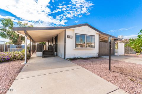 2527 E Oraibi Dr, Phoenix, AZ 85050 photo 3