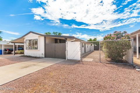 2527 E Oraibi Dr, Phoenix, AZ 85050 photo 2