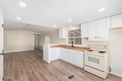 2527 E Oraibi Dr, Phoenix, AZ 85050 photo 15