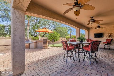 4670 E Donato Dr, Gilbert, AZ 85298 photo 1