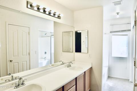 1407 E Chipman Rd, Phoenix, AZ 85040 photo 12