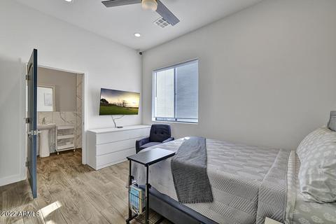 642 W Linger Ln, Phoenix, AZ 85021 photo 24