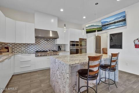 642 W Linger Ln, Phoenix, AZ 85021 photo 11