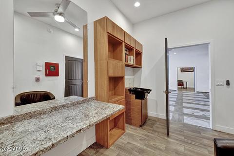 642 W Linger Ln, Phoenix, AZ 85021 photo 13
