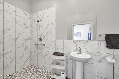 642 W Linger Ln, Phoenix, AZ 85021 photo 23