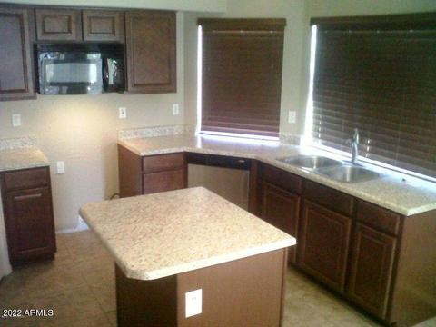479 W Scott Ave, Gilbert, AZ 85233 photo 2