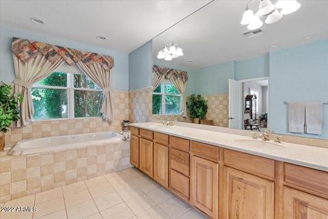 205 W Lawrence Rd, Phoenix, AZ 85013 photo 24