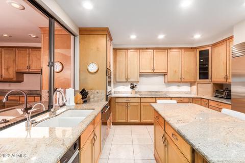 1635 E Seldon Ln, Phoenix, AZ 85020 photo 6