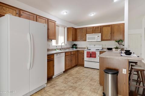 5315 S 28th Dr, Phoenix, AZ 85041 photo 2