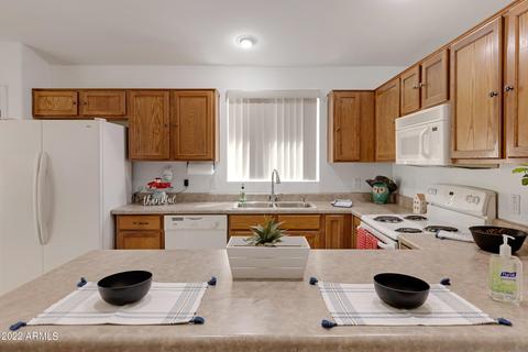 5315 S 28th Dr, Phoenix, AZ 85041 photo 3