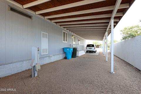 2523 E Oraibi Dr, Phoenix, AZ 85050 photo 4