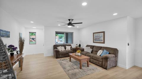 527 E Morrow Dr, Phoenix, AZ 85024 photo 4