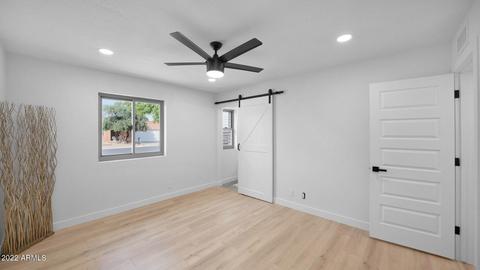 527 E Morrow Dr, Phoenix, AZ 85024 photo 13