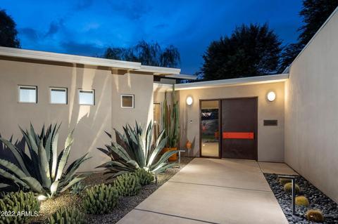 4528 N 40th Pl, Phoenix, AZ 85018 photo 3