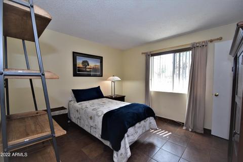 3402 E Laurel Ln, Phoenix, AZ 85028 photo 16