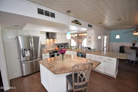 3402 E Laurel Ln, Phoenix, AZ 85028 photo 6
