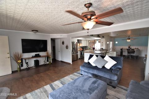 3402 E Laurel Ln, Phoenix, AZ 85028 photo 4