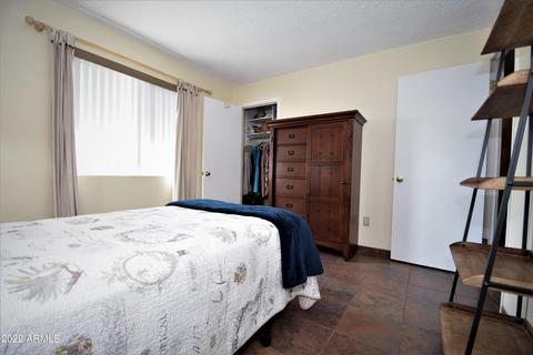 3402 E Laurel Ln, Phoenix, AZ 85028 photo 17