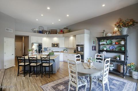 9464 E Northridge St, Mesa, AZ 85207 photo 10