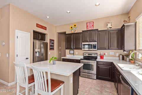 3386 E Vaughn Ave, Gilbert, AZ 85234 photo 6