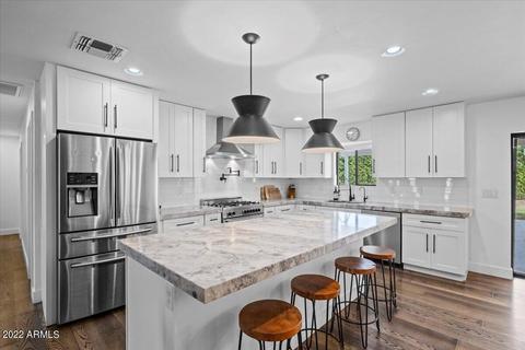 4747 N 34th Pl, Phoenix, AZ 85018 photo 8