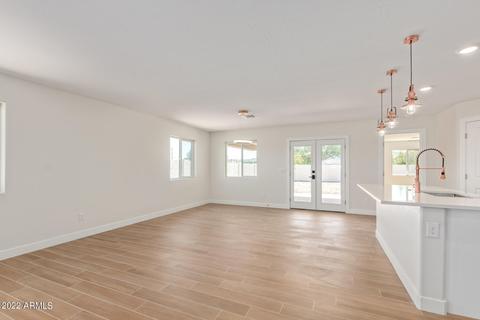 2827 E Tamarisk Ave, Phoenix, AZ 85040 photo 22