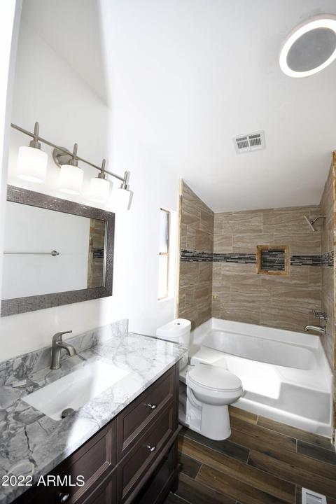 2901 E Piute Ave, Phoenix, AZ 85050 photo 9