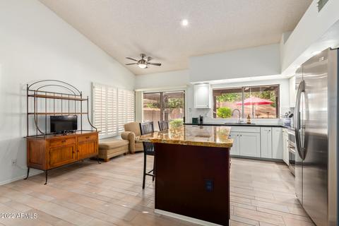 724 E Brook Hollow Dr, Phoenix, AZ 85022 photo 29
