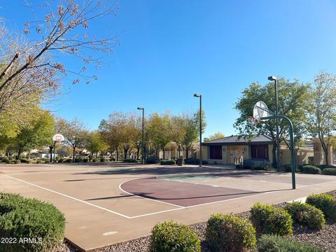 2764 E Del Rio St, Gilbert, AZ 85295 photo 10