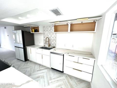 3740 E Sunnyside Dr, Phoenix, AZ 85028 photo 31