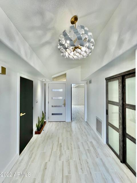 3740 E Sunnyside Dr, Phoenix, AZ 85028 photo 9