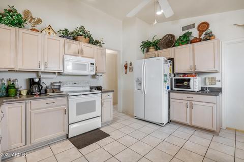 3424 E Wahalla Ln, Phoenix, AZ 85050 photo 10