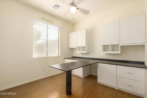 941 S Colonial Dr, Gilbert, AZ 85296 photo 11