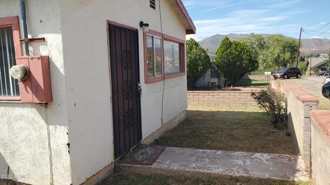 612 Hoatson Ave, Bisbee, AZ 85603 photo 4