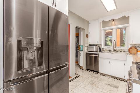 1206 E Almeria Rd, Phoenix, AZ 85006 photo 9
