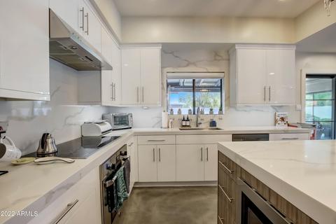 4045 E Cudia Way, Phoenix, AZ 85018 photo 17