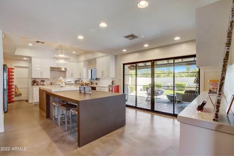 4045 E Cudia Way, Phoenix, AZ 85018 photo 13