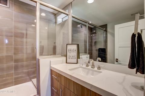 4045 E Cudia Way, Phoenix, AZ 85018 photo 33