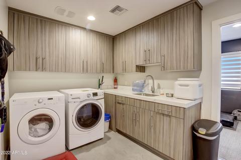 4045 E Cudia Way, Phoenix, AZ 85018 photo 34