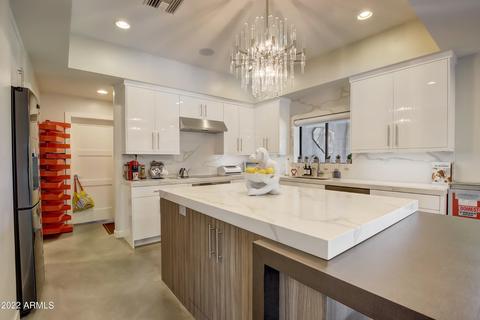 4045 E Cudia Way, Phoenix, AZ 85018 photo 14